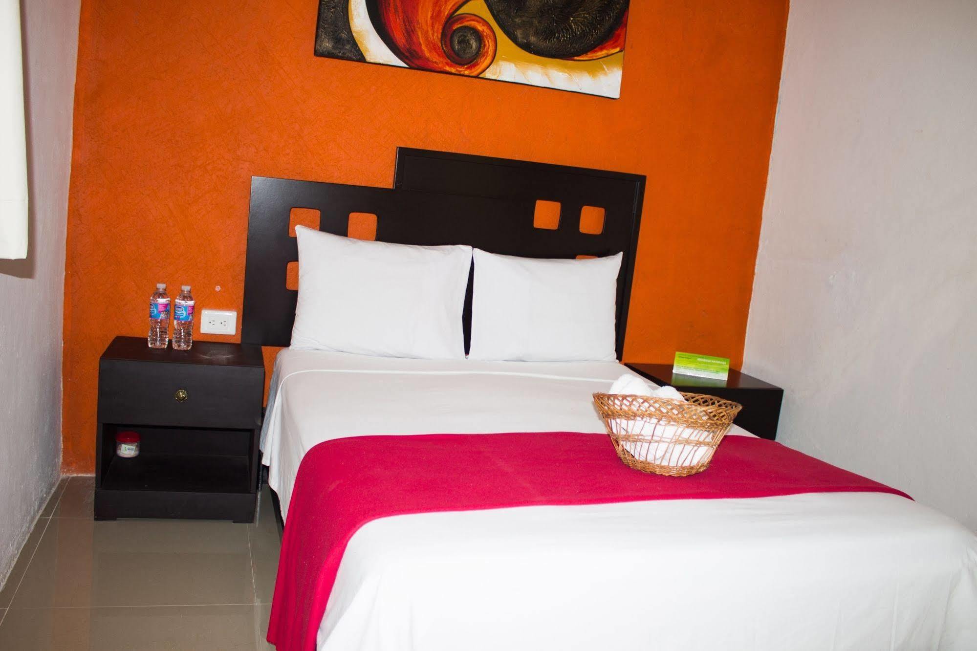Rosvel Hotel Palenque Zewnętrze zdjęcie